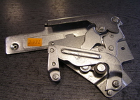 ZAWIAS DRZWI ZMYWARKI LEWY